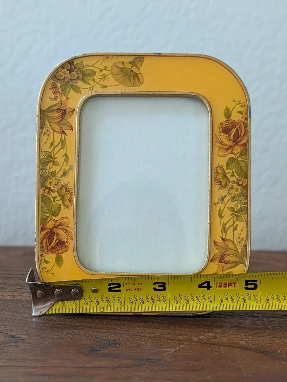 Vtg Bucklers New York Fifth AveSwivel Picture Frame YellowEnamel Floral 2.75x4